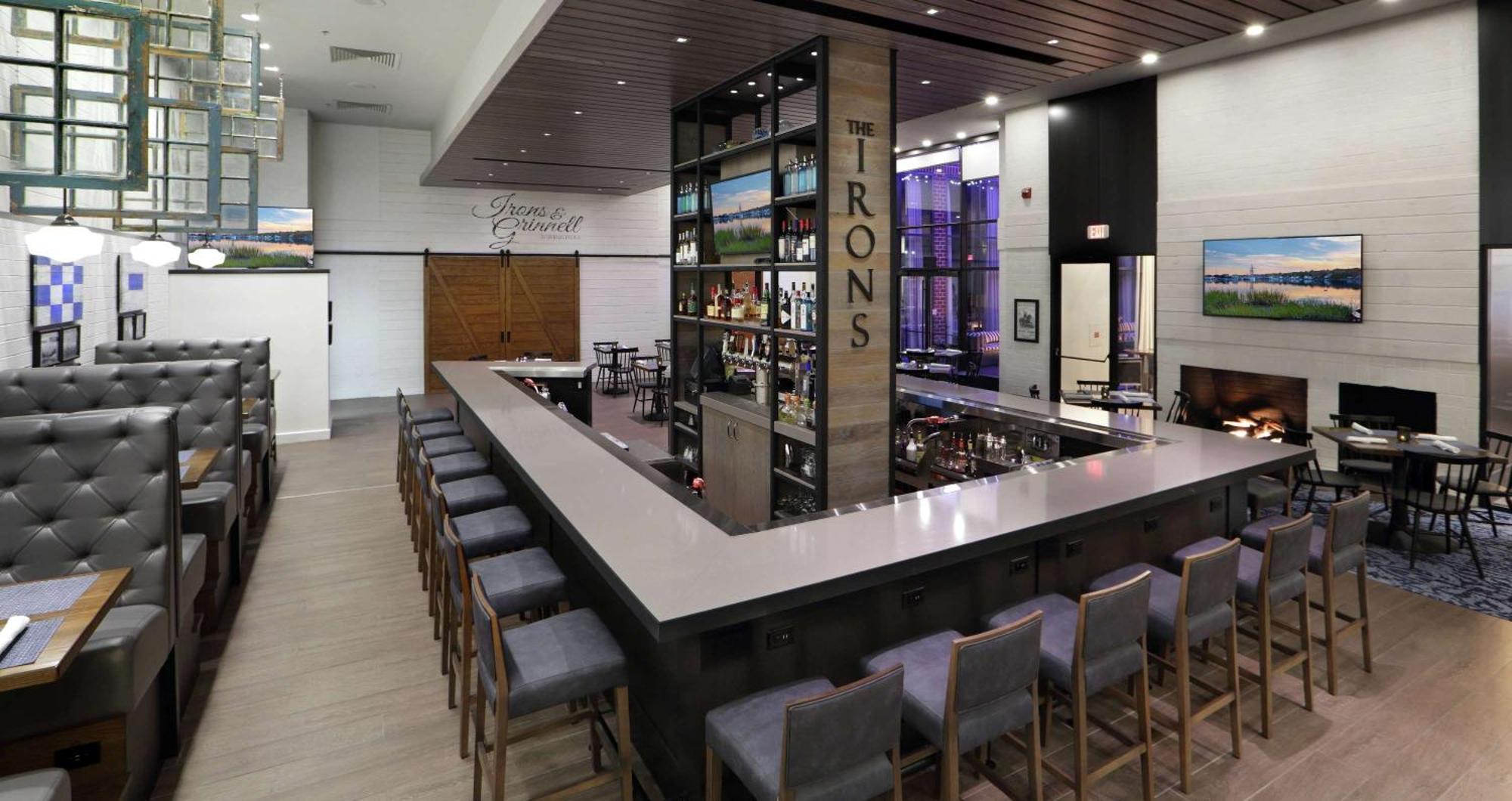 Hilton Mystic Hotel Luaran gambar