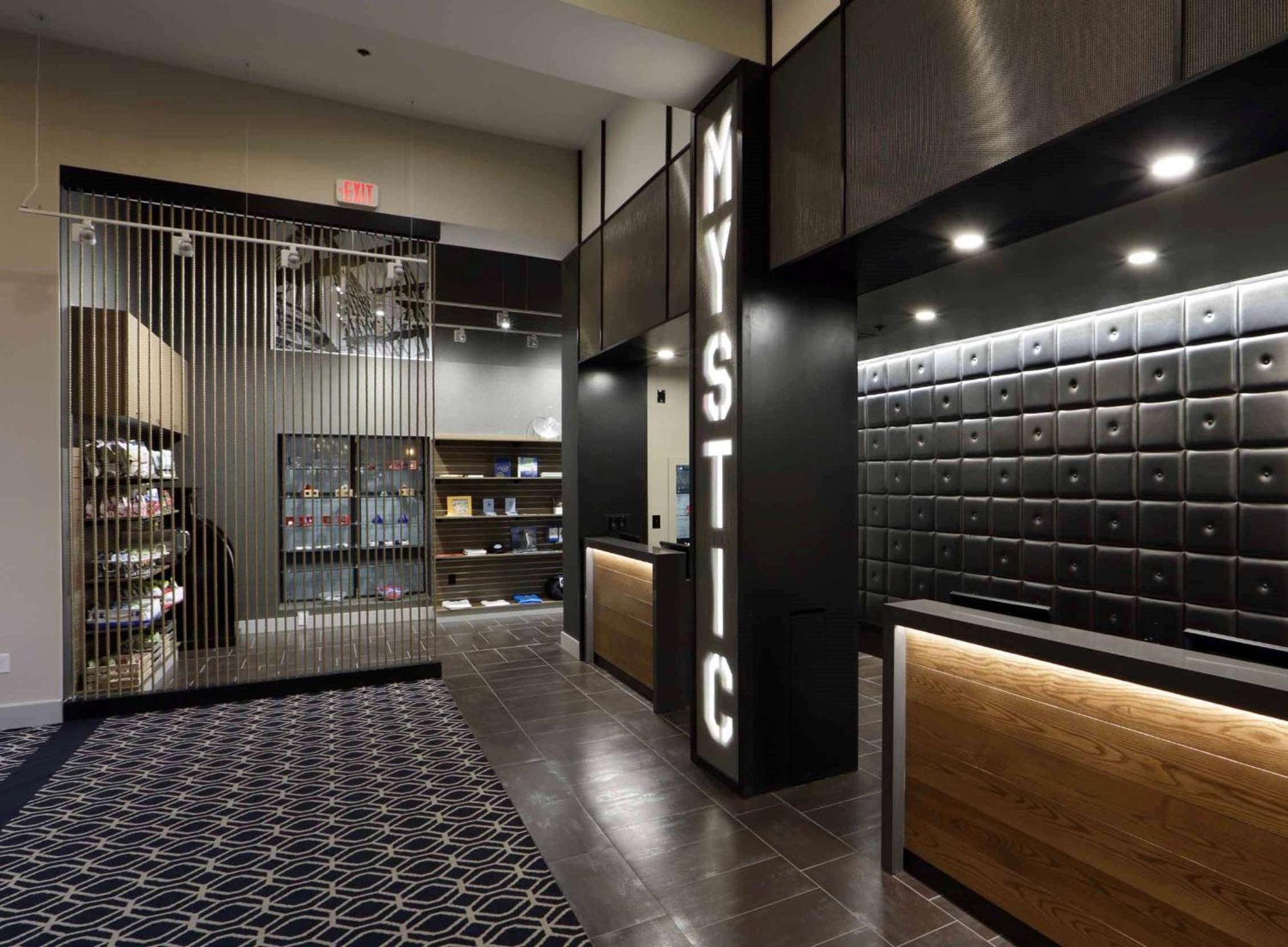 Hilton Mystic Hotel Luaran gambar